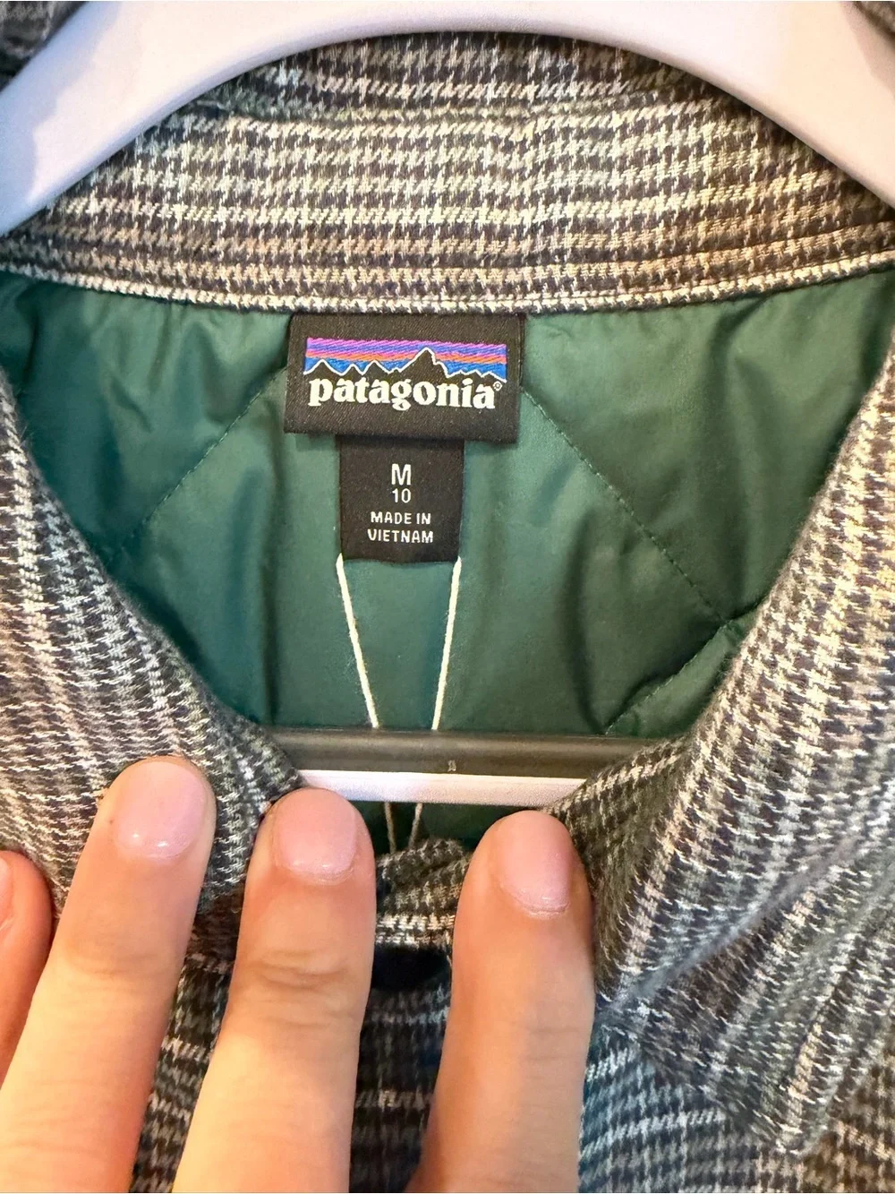 NWT Patagonia Boys Insulated Fjord Jacket Size 10